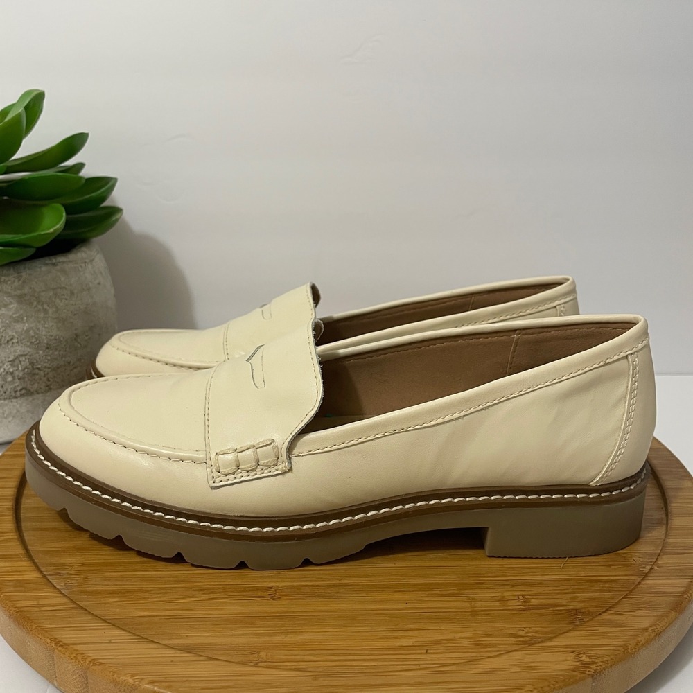 Rockport Cream Loafers